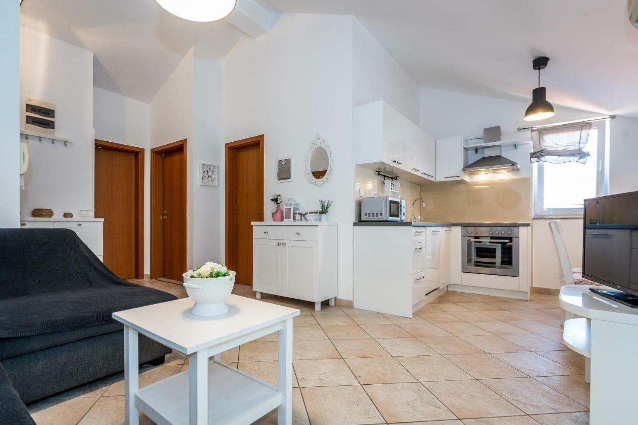 Apartman Karla Mara Ana Ivan & Jo Srima Kültér fotó