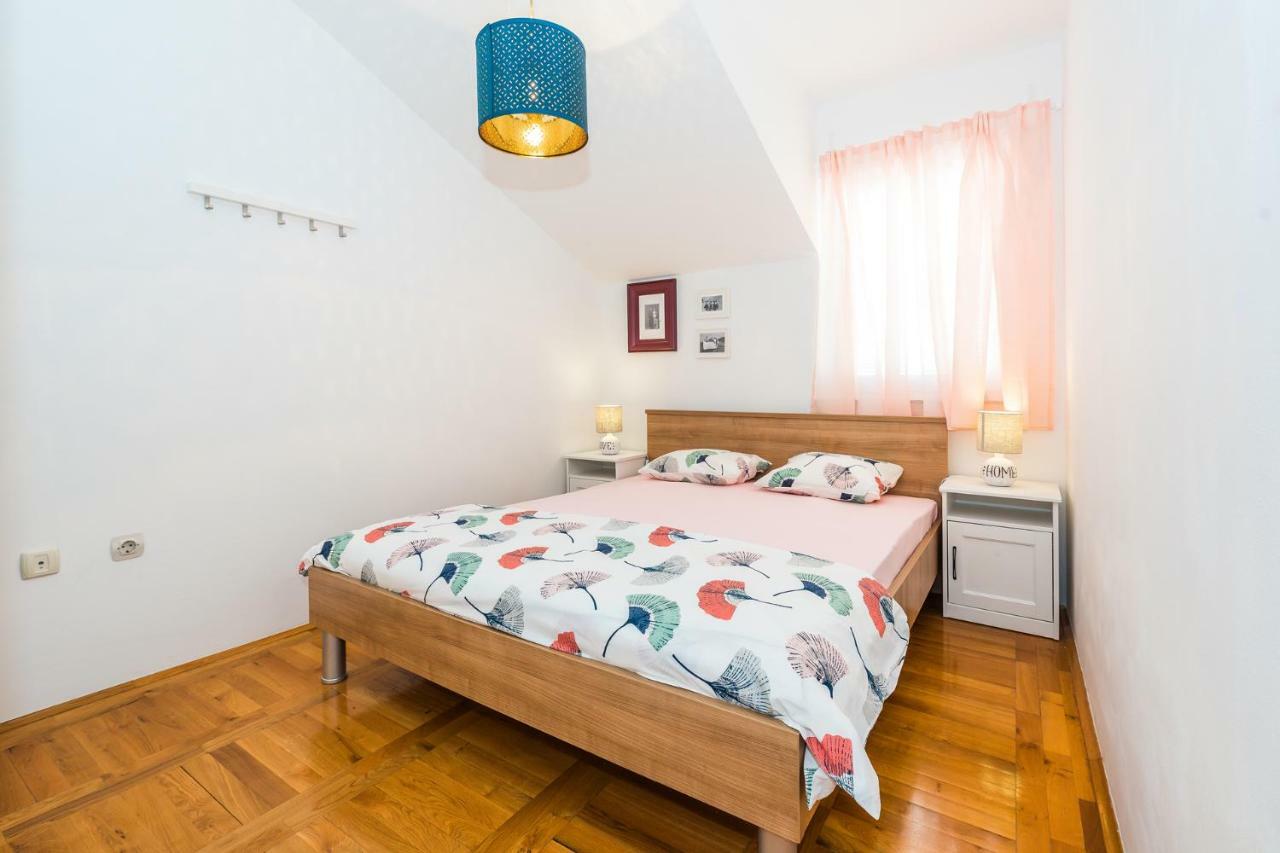 Apartman Karla Mara Ana Ivan & Jo Srima Kültér fotó